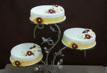 Tort weselny 718